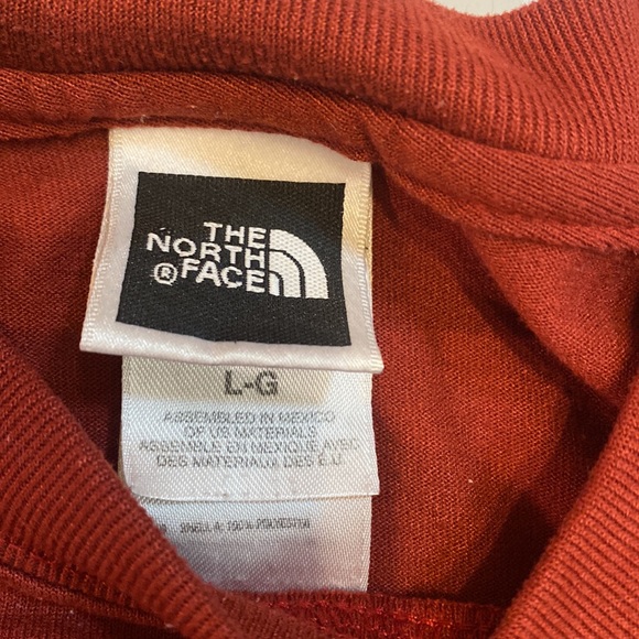 The North Face shirt - Picture 8 of 9
